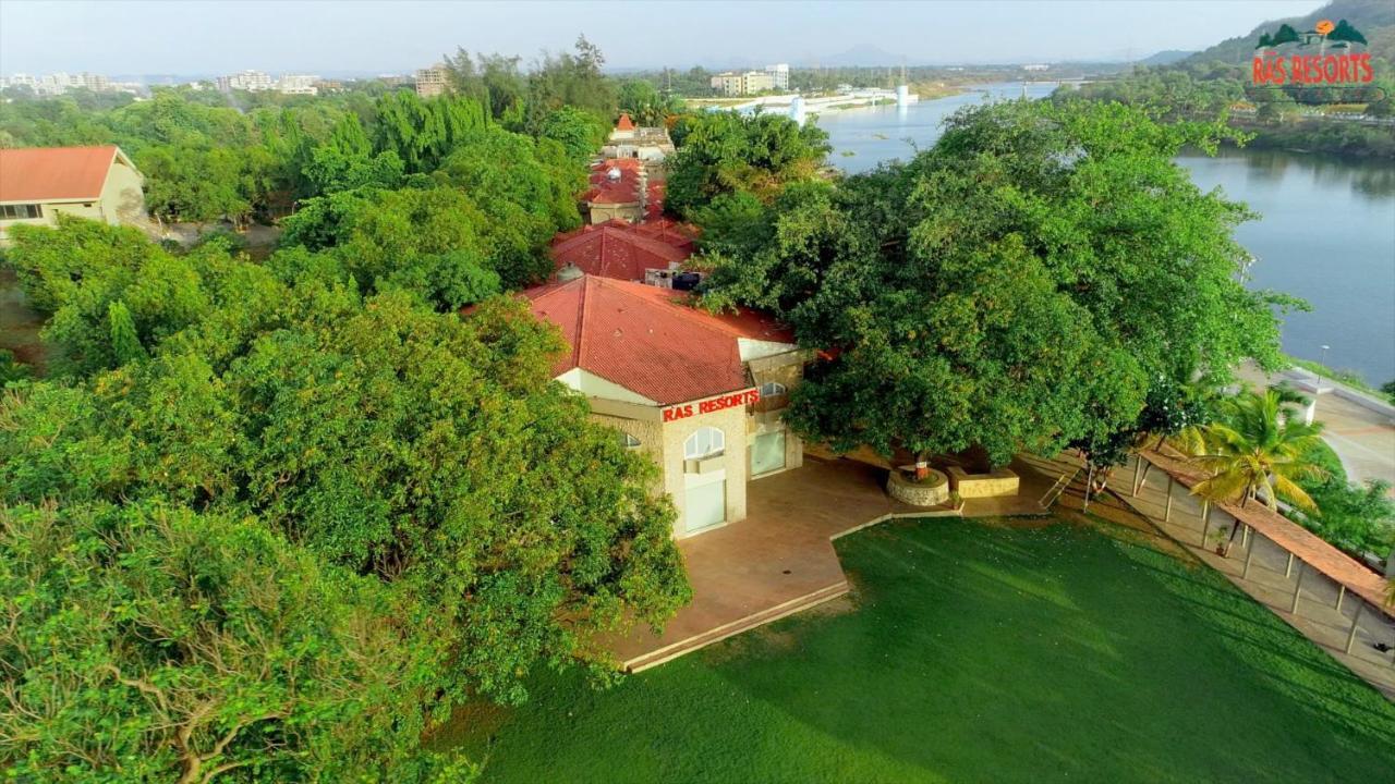 Ras Resort By Treat Silvassa Eksteriør billede